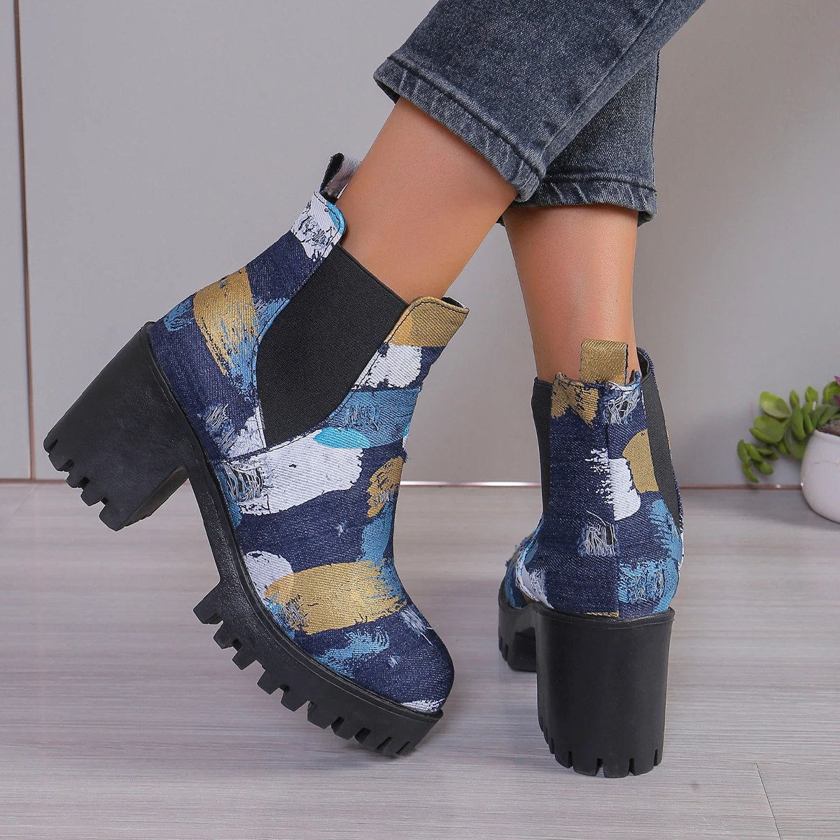 2024 Thick Heel Ankle Boots Women\'s Snake Pattern Printed Chelsea Boots Women\'s Fashion Luxury Spring and Autumn Ankle Boots