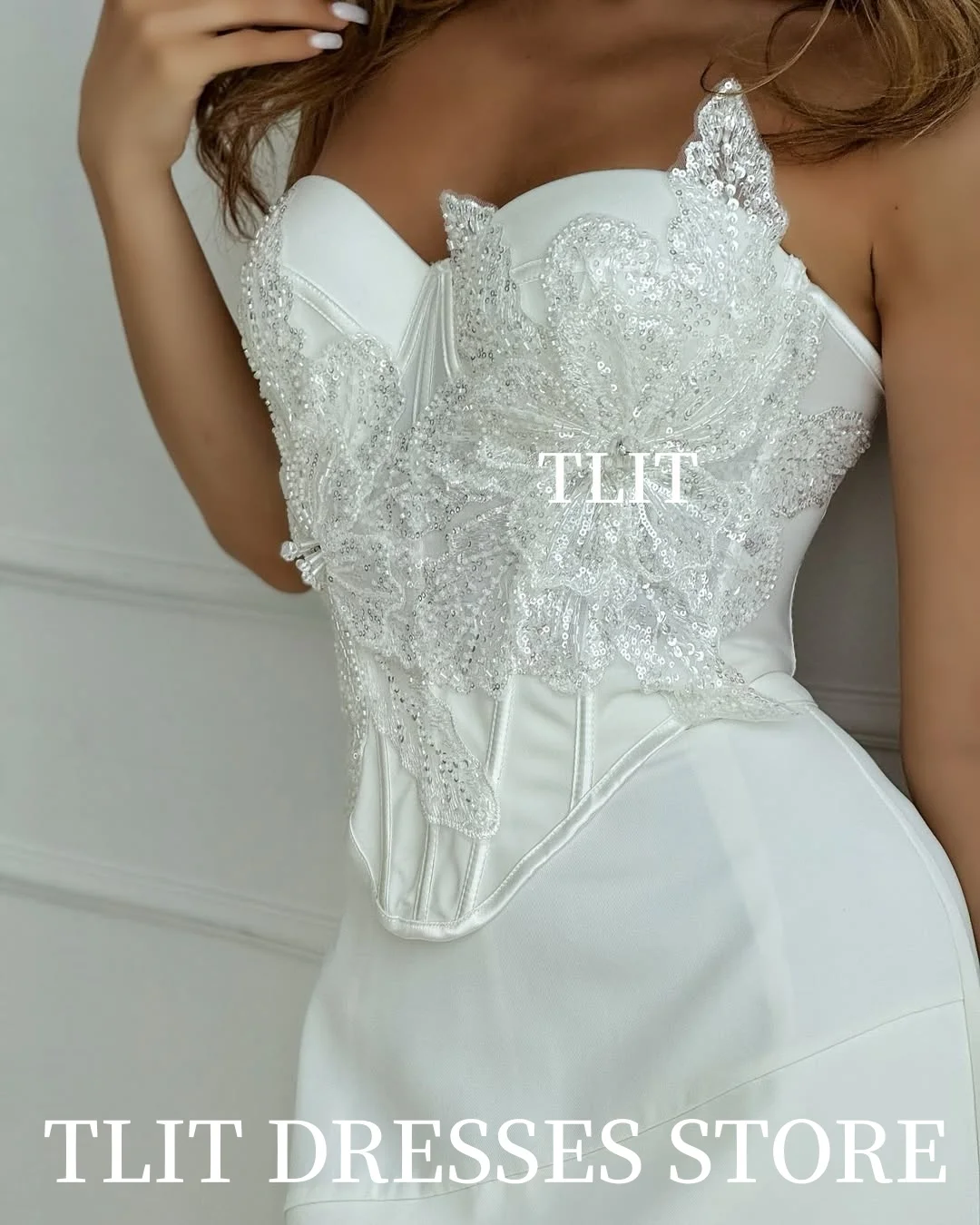 Eleganckie, krótkie suknie wieczorowe w stylu syreny z jedwabnej satyny i koronki, z dekoltem w serduszko, zdobione cekinami, suknie balowe, cekinowe, szyte na miarę, formalne sukienki na przyjęcia.