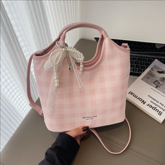 

Fashion Plaid Tote Bag 2025 Summer New Trendy Bucket Bag for Women High Quality Shoulder Stylish Crossbody Bag Designer