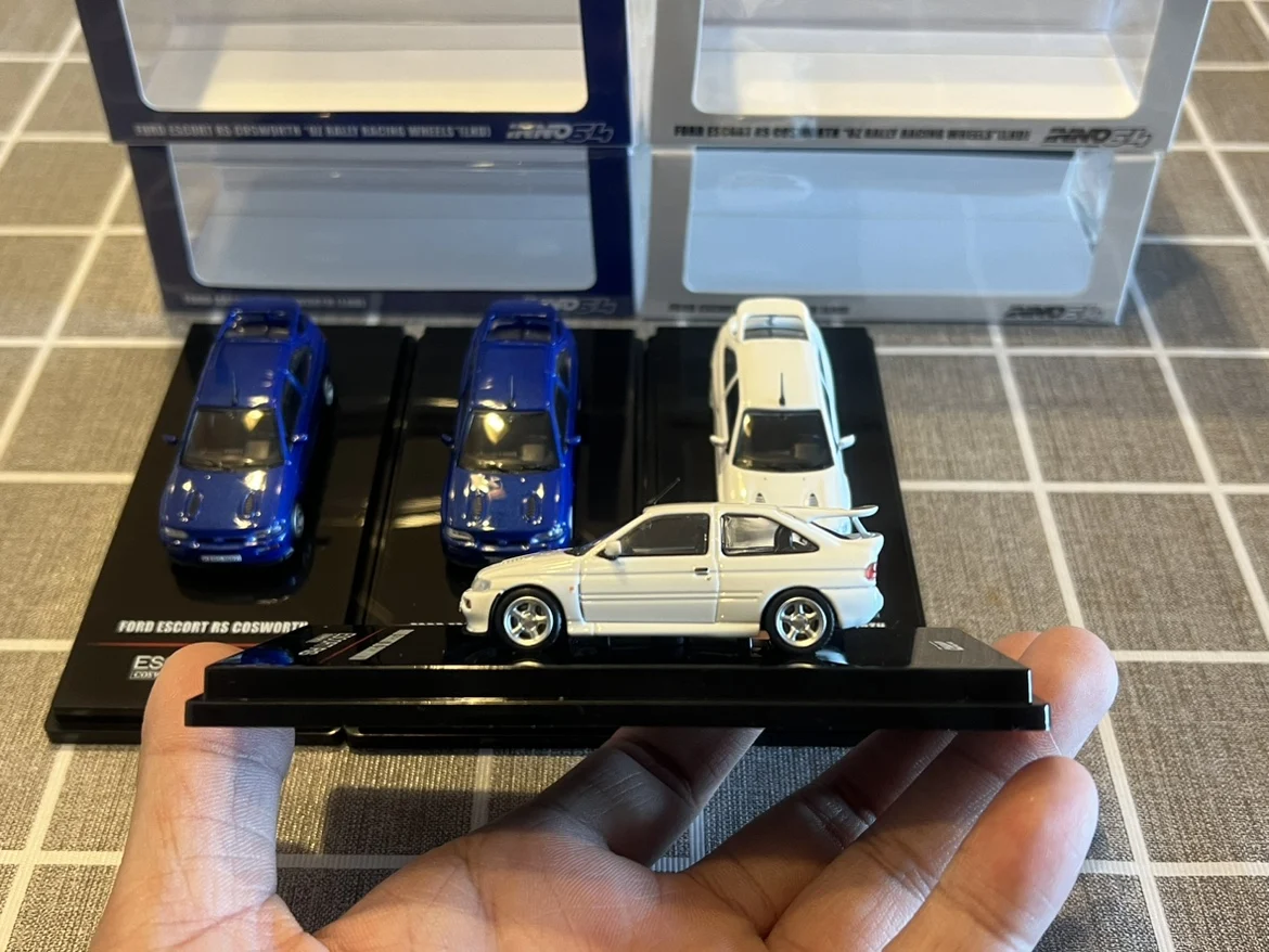 INNO 1/64 FORD ESCORT RS COSWORTH OZ alloy car model toy