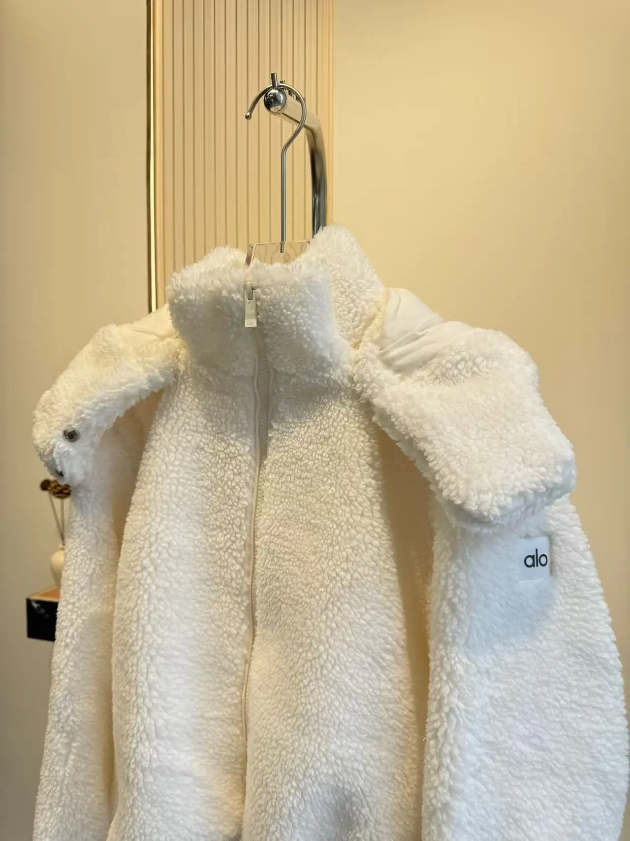 따뜻한 탈부착 가능한 후드 코트 여성 캐주얼 슬레 인조 양털 패딩 자켓 북미 가을 겨울 신상 슬레