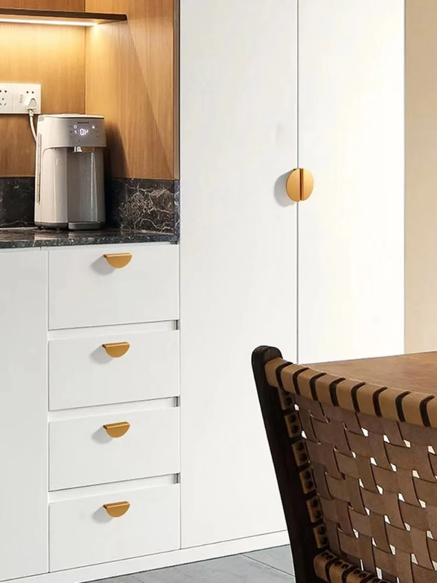 Half Moon Cabinet Door Pull Modern Moon Shape Closet Handles Black Brass Gold Wardrobe Semicircle Knobs Furniture Handles