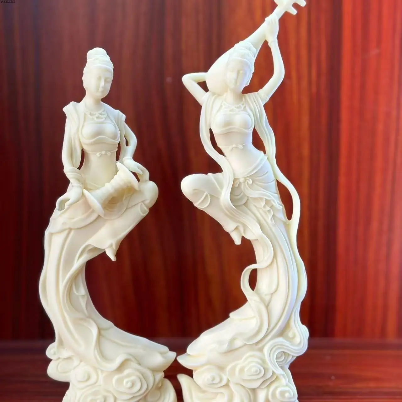 DIY Resin Imitation Ivory Ghost Work Ball Ornament Craft Accessory Collectible Art Piece for Home Decor