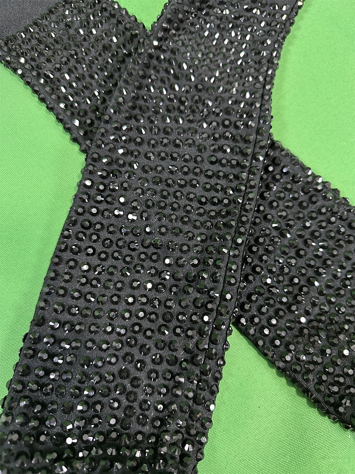 Guantes largos glamorosos negros con diamantes de imitación para mujer, accesorios elásticos de LICRA para club nocturno, escenario nocturno, cantante, fiesta