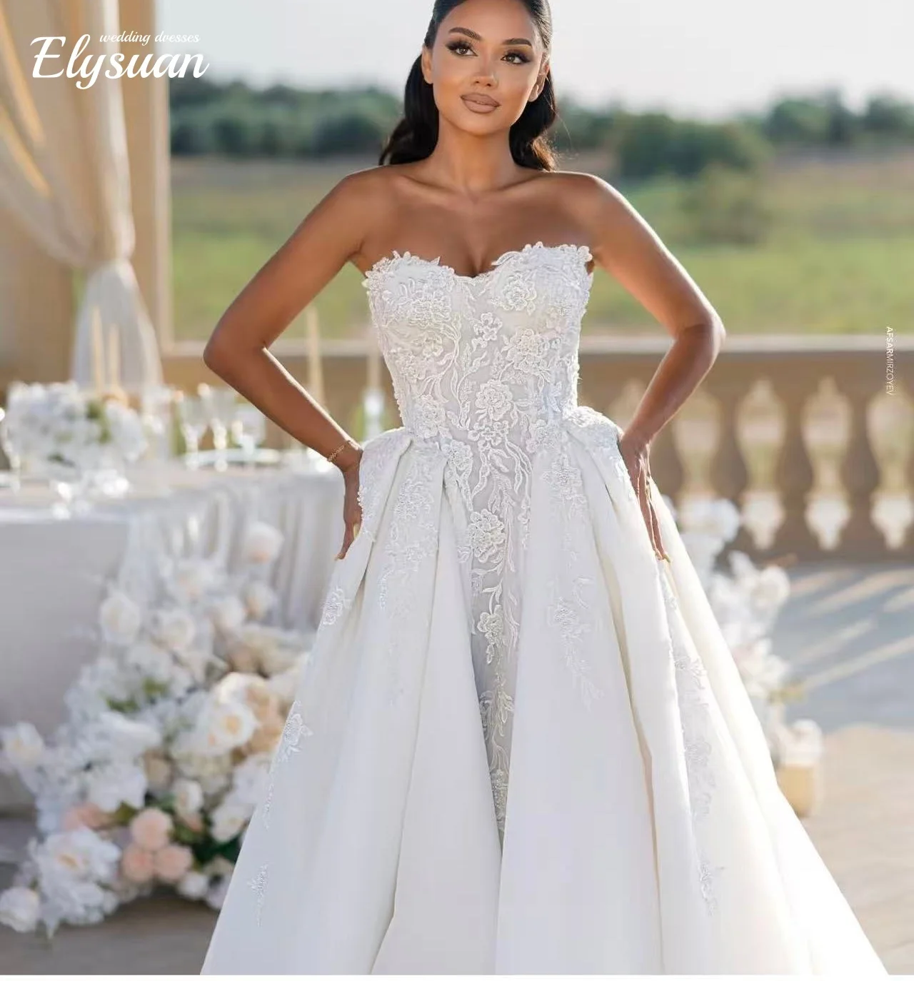 

Customized Luxurious Beading Pearls Ball Gown Wedding Dress Embroidery Lace Strapless Princess Bridal Gowns vestidos