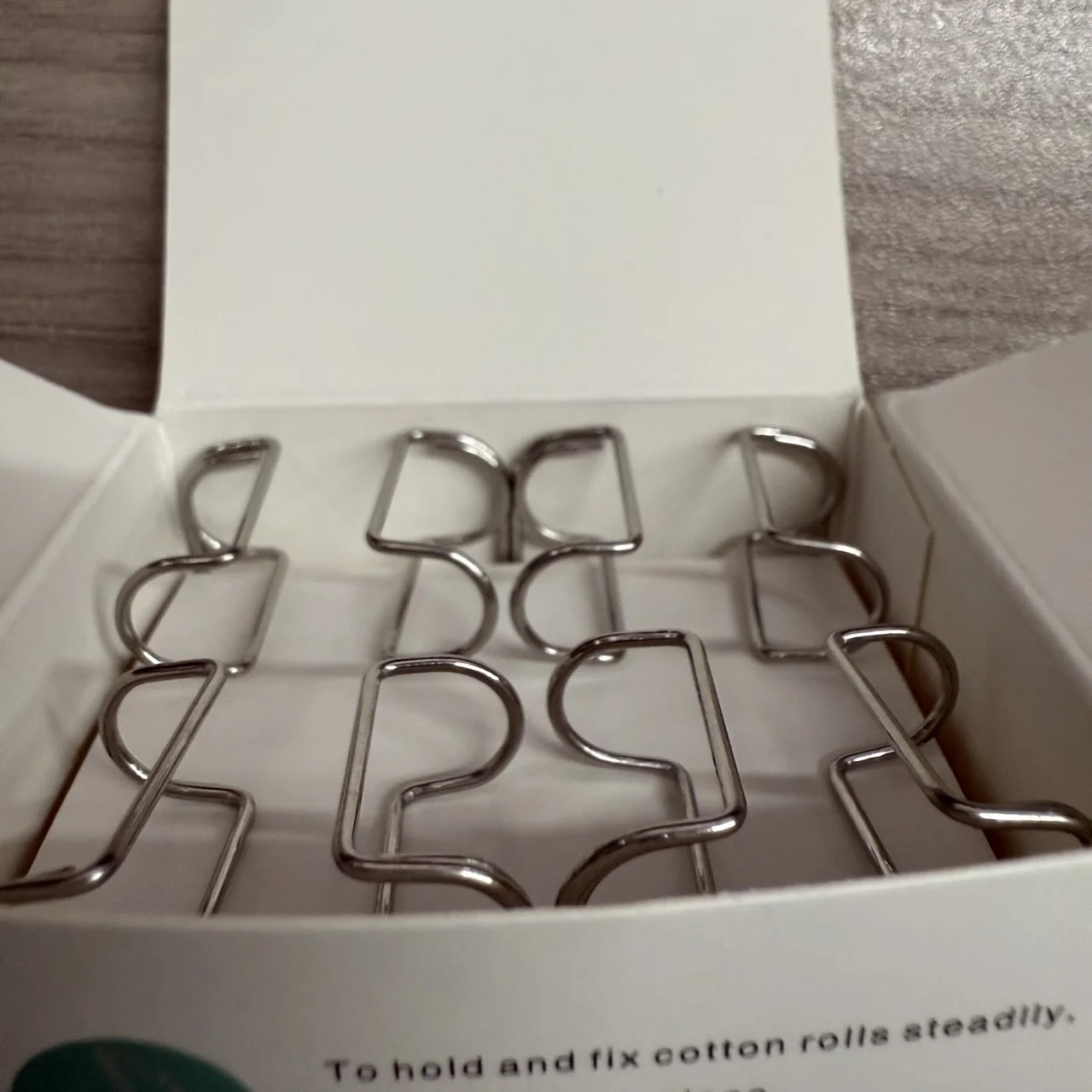 

Azdent Стоматологический держатель для рулонов хлопка, зажим, ортодонтический инструмент из нержавеющей стали, клиника, орто-лабораторные принадлежности, хлопок Holde1 коробка, 4 шт.