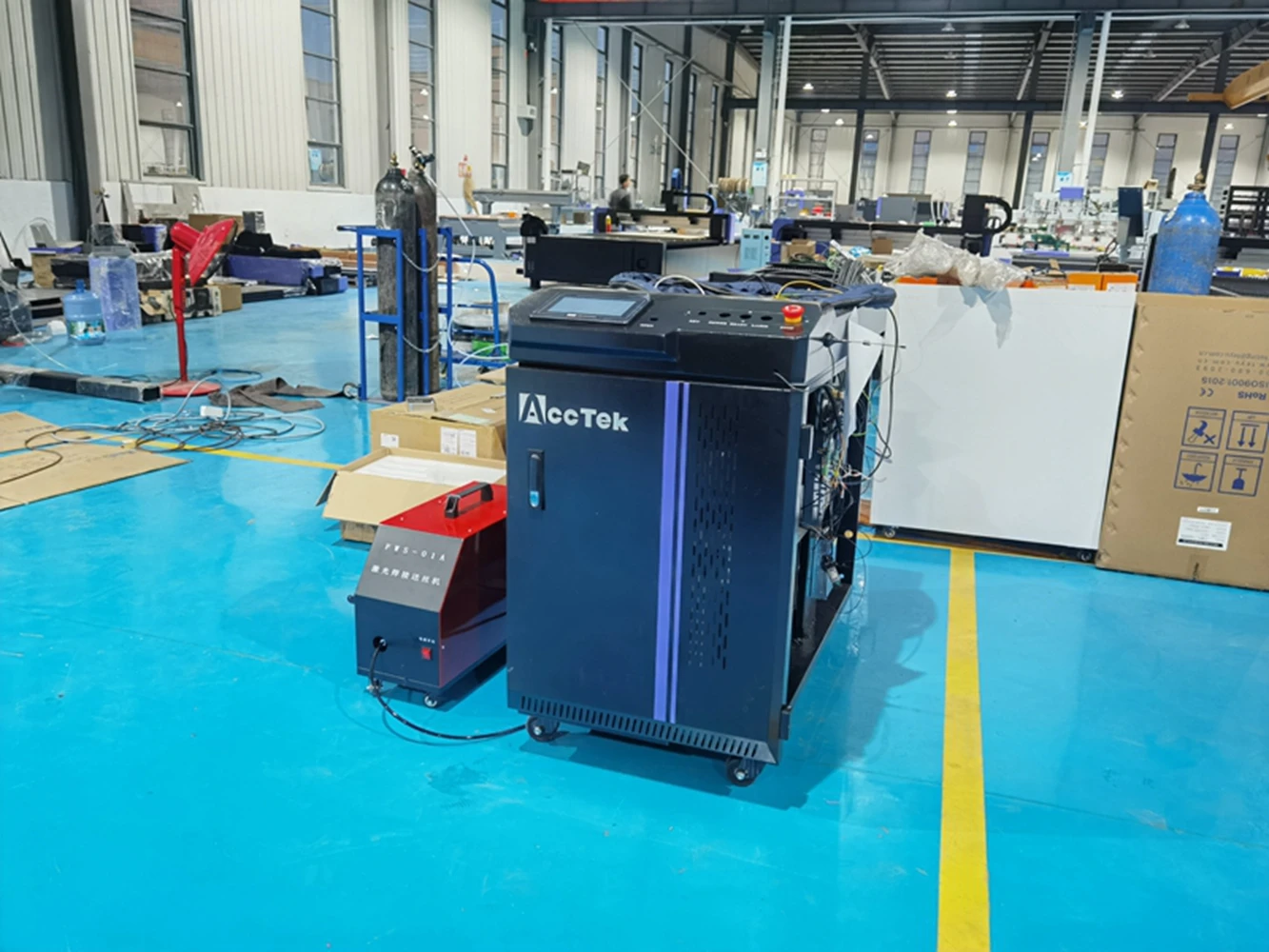 AKQH-3000, 3KW Fiber Laser Welder Metal Plate Tube Welding Machine Best Speed and Precision Thick and Solid Weld Handheld Tool