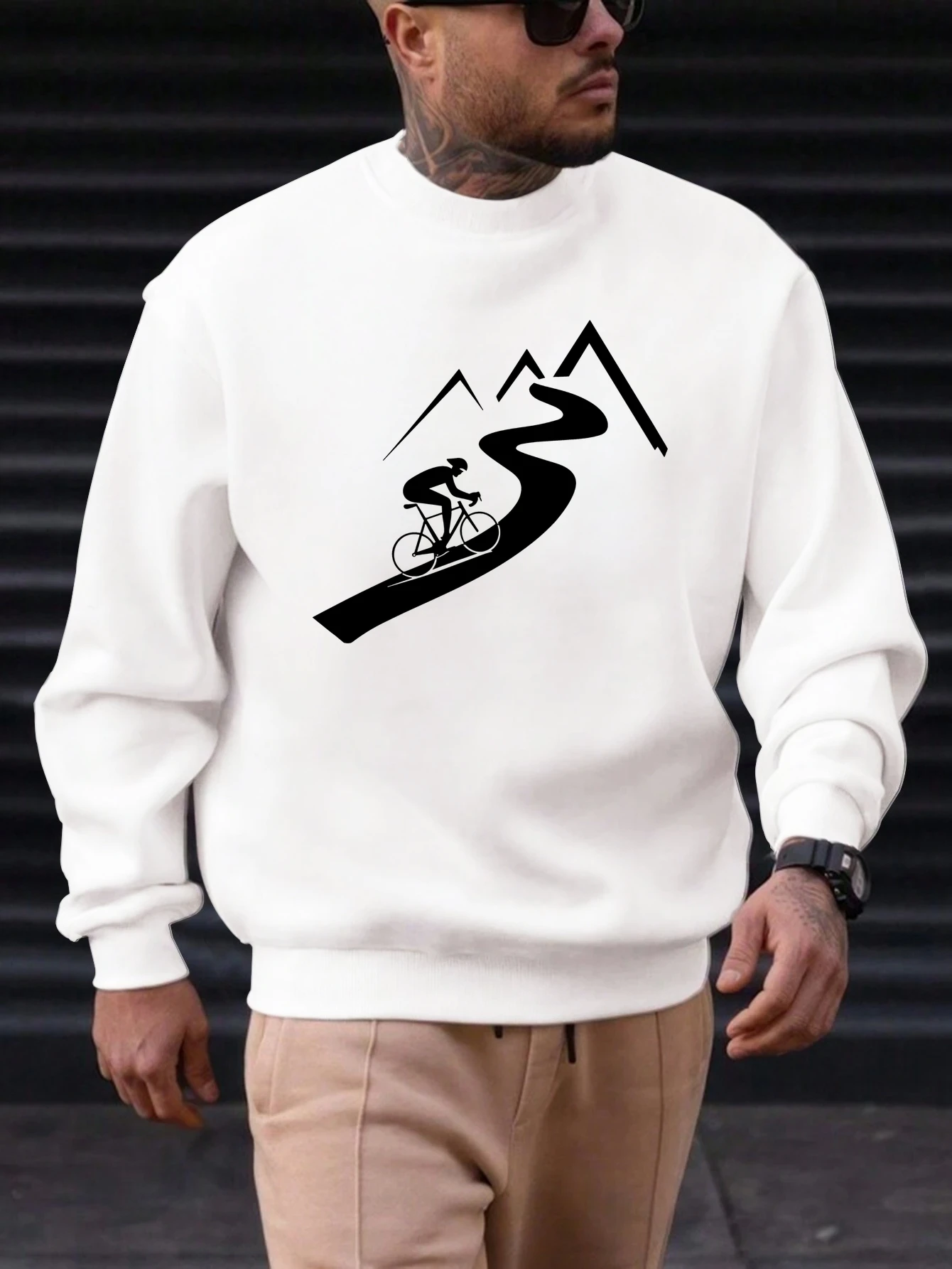

Men's Cotton Crewneck Sweatshirt Mountain Road Cycling Print 2025 Trending Outdoor Sports Casual Streetwear Top for Adventure