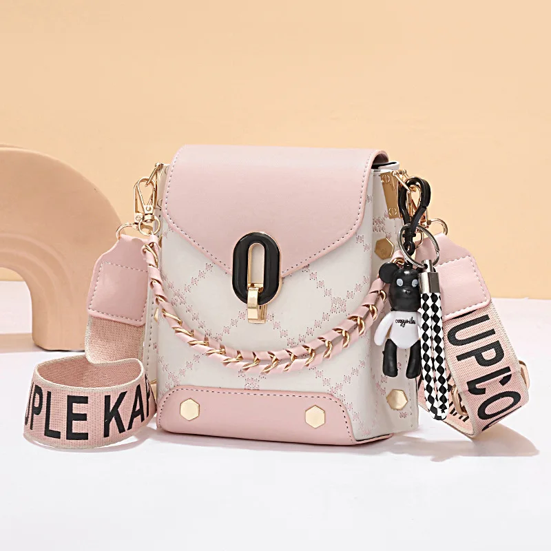 Girls Small Exquisite Cute Shoulder Bag Ladies Fashion Comfortable Wide Shoulder Crossbody Bag Cubic Bear Tassel Decoration