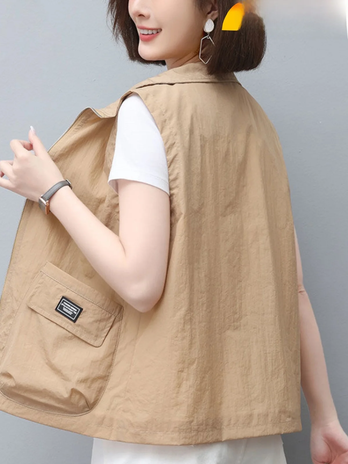 

Модный свободный жилет-куртка для женщин на весну-осень с молнией, однотонный, с воротником, 100% полиэстер