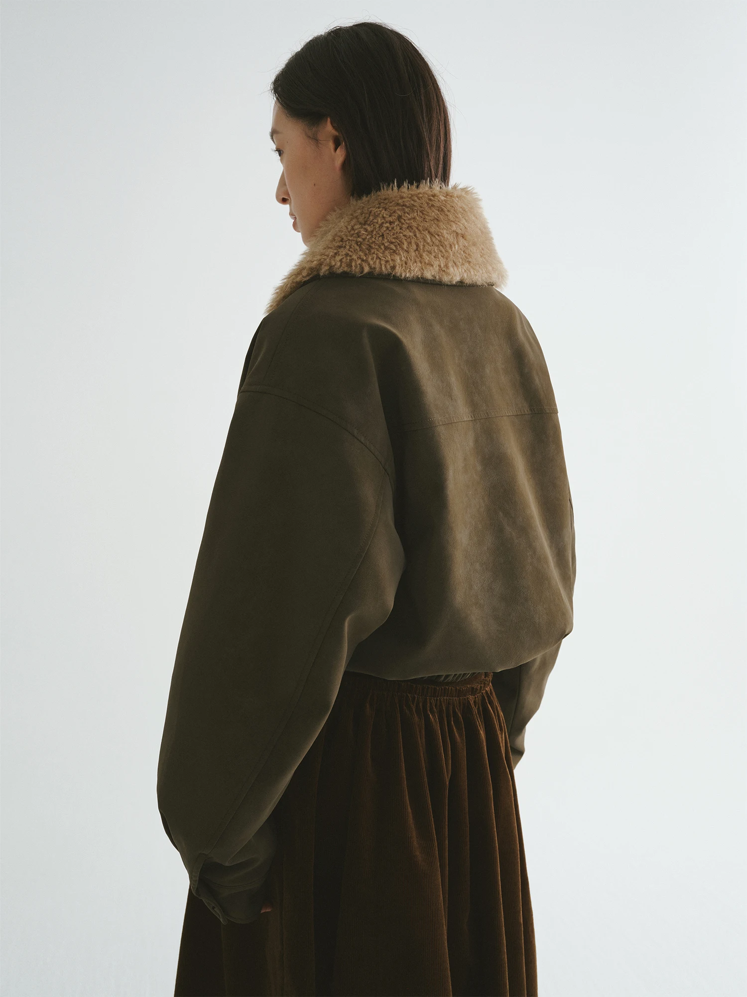 Retro odzież robocza lub zamszowa kurtka Jaet Un2024, nowość zimowa, odpinany kołnierz z futra, ciepła, damska moda, wysoki stan, pe