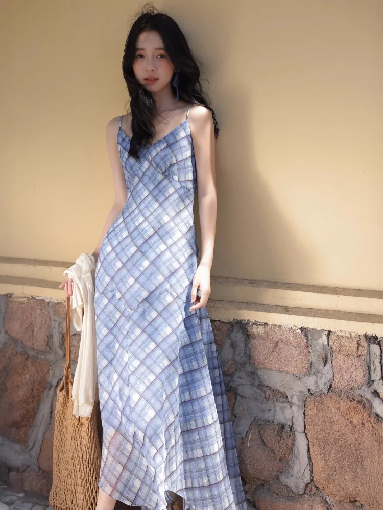 ภาษาฝรั่งเศสคําวินเทจลายสก๊อต Cami ชุดผู้หญิงฤดูร้อน SLIM FIT ชุดชีฟอง Maxi สีฟ้าพิมพ์สปาเก็ตตี้ชุดนางเงือกดูสง่างาม