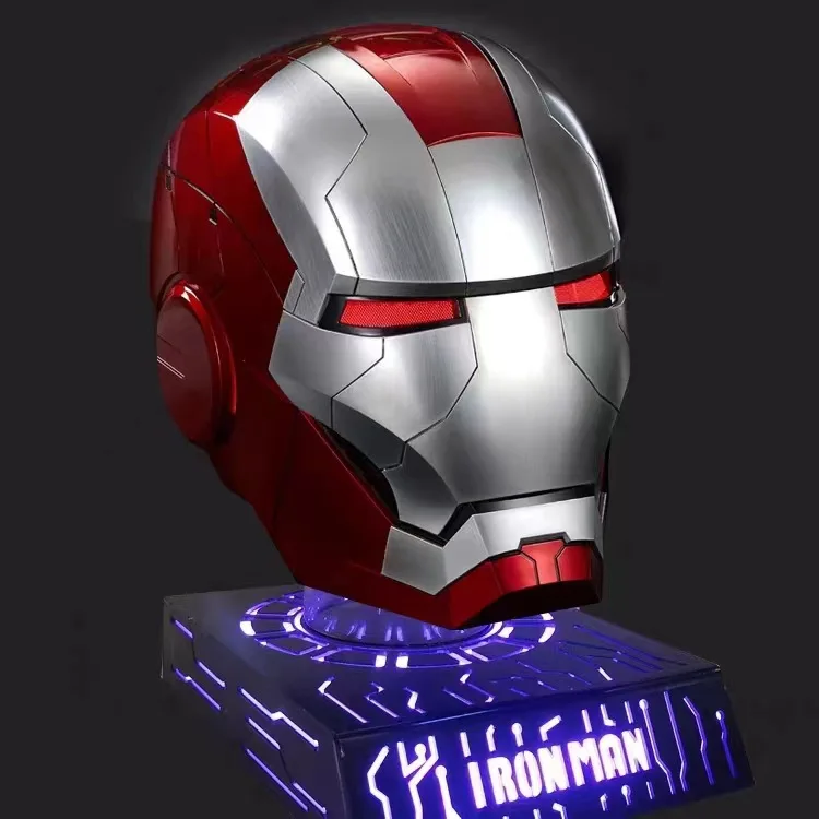 Iron Man Helm Nieuw Elektrisch Spraakgestuurd Speelgoed met Beweegbaar Zwart Goud Zilver Masker Trendy Verzamelbaar Action Figure Accessoire