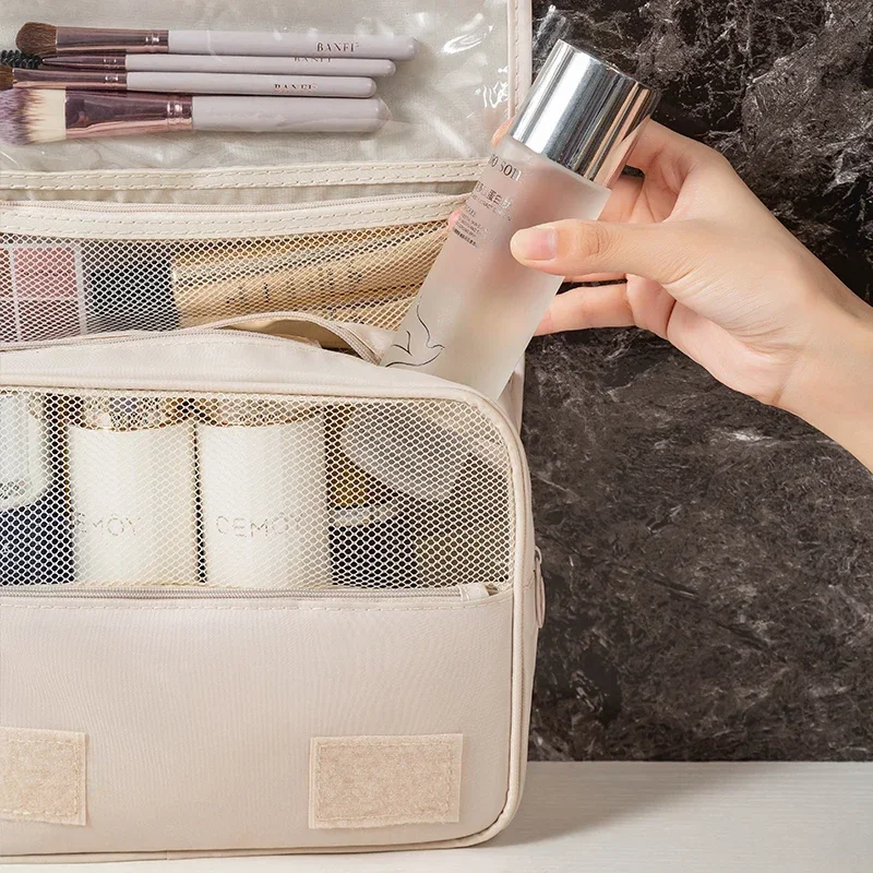 Multifunctional Travel Hook Wash Bag Cosmetics Storage Bag