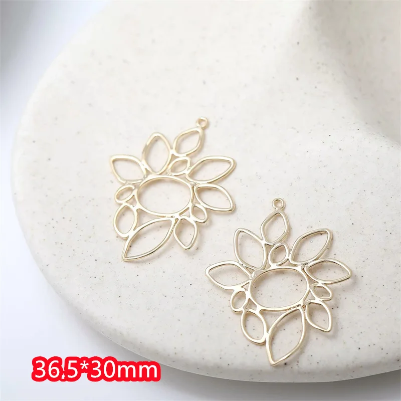 สินค้ามาใหม่ 40 ชิ้น/ล็อต ลูกปัดโลหะรูปดอกไม้พิมพ์ลายการ์ตูนหลากสี สำหรับทำเครื่องประดับ DIY ตกแต่งเสื้อผ้าและเครื่องประดับผม