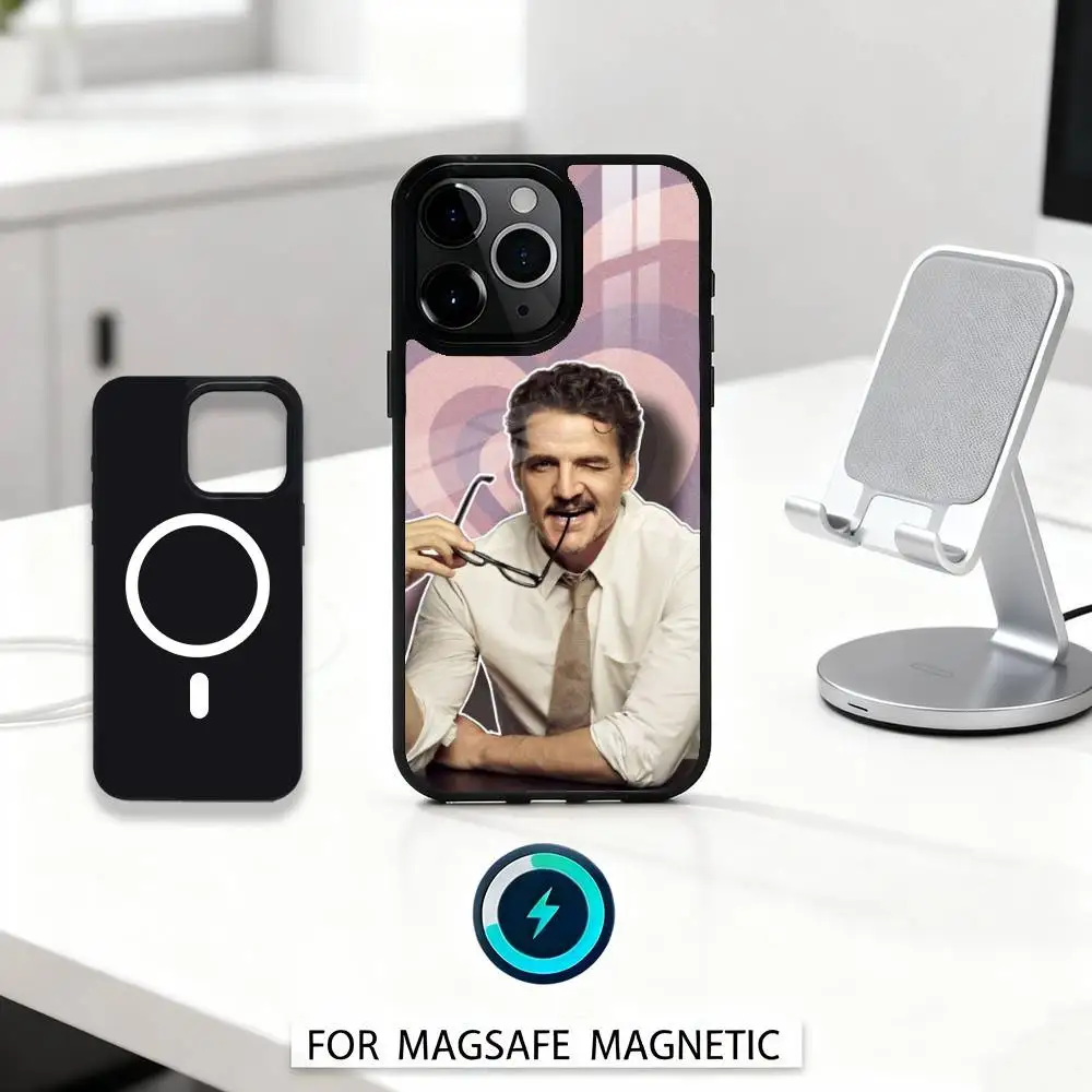 Pedro Pascal con sfondo H-heart Custodia per telefono per iPhone 16,15,14,13,12,Pro,Max, magnetica per ricarica wireless Magsafe