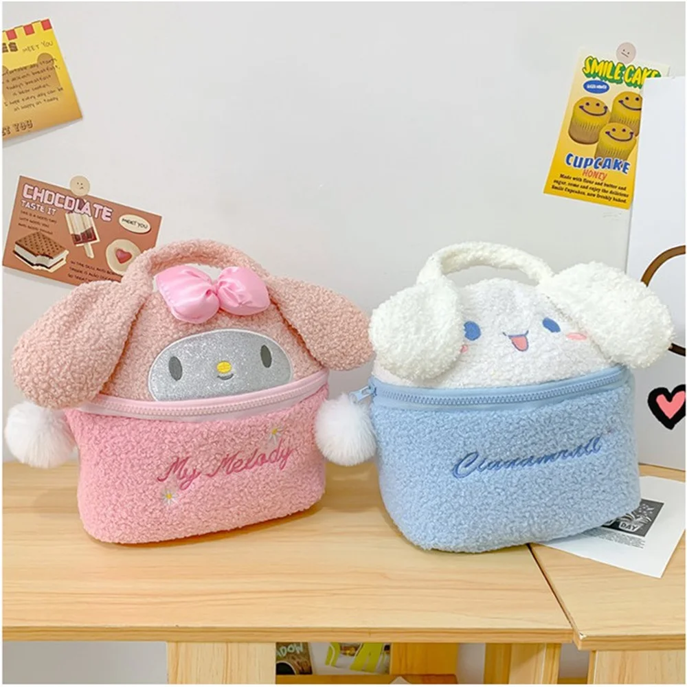 Anime Sanrio Hello Kitty borsa cosmetica in peluche Cinnamoroll Kuromi My Melody borsa per il trucco borse per la conservazione dei viaggi peluche