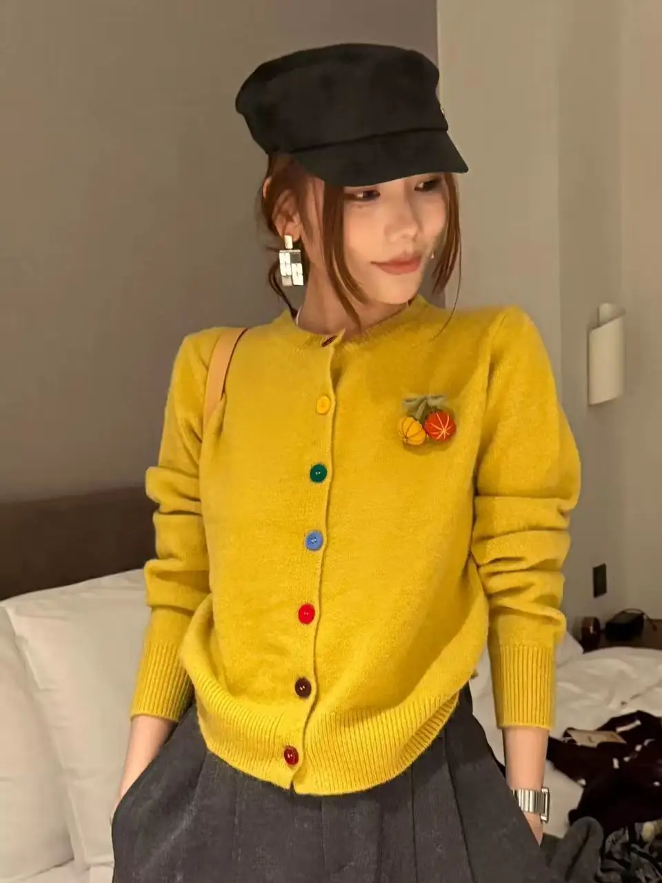 

Осень-зима, новый однотонный элегантный вязаный кардиган, женский модный красивый свитер с круглым вырезом и длинными рукавами, повседневные милые топы