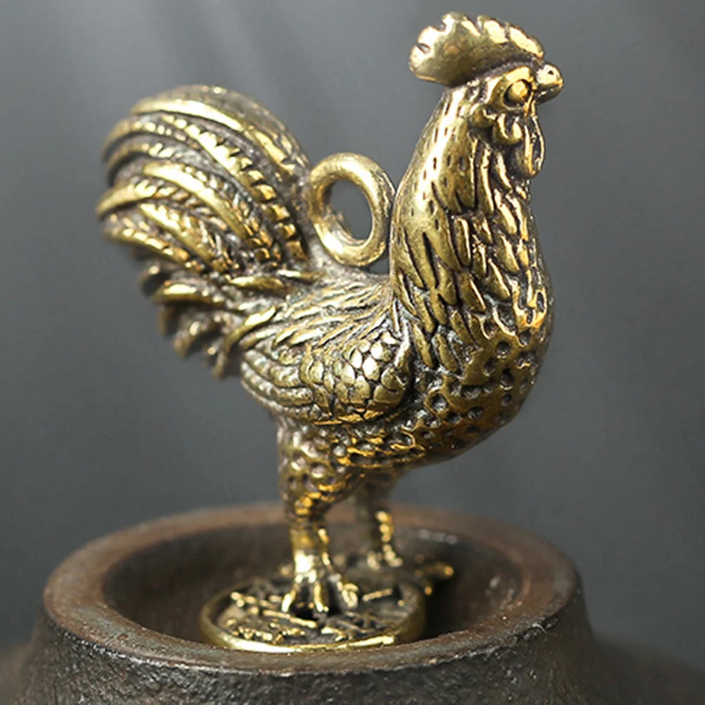 

2Pcs Durable Brass Key Pendant Zodiac Rooster Shape Creative Keychain Gift Symbol of Key Chain