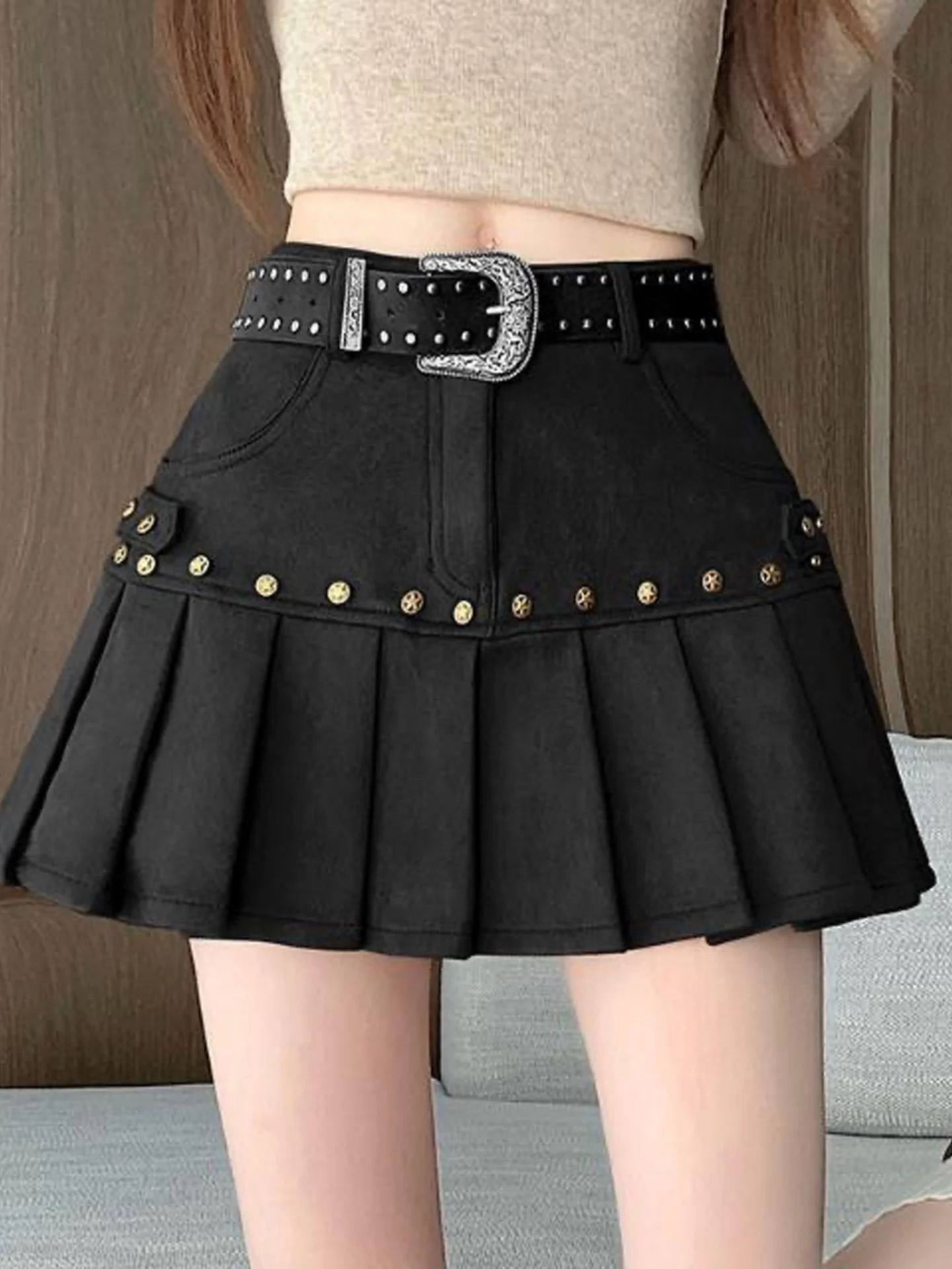 American Pure Desire Spicy Girl Heavy Design Deer Skin Velvet Pleated  Skirt Women Retro Fashion Slimming Short Skirt Trendy