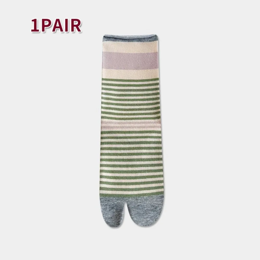Retro Striped Split Toe Socks Casual Knit Mid-Calf Length Mid-Calf Socks Split Toe Construction Two-Toe Design Two-Toe Socks