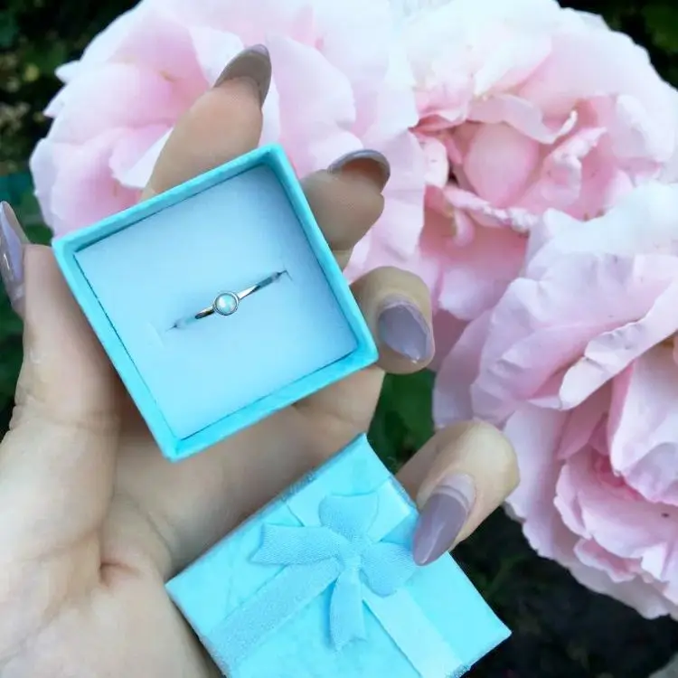 الأصلي 925 فضة أنيقة 3 مللي متر الجولة العقيق حجر الحافة الإعداد المسيل للدموع قطرة واحدة رقيقة داينتي لطيف الفتيات النساء حلقة 209