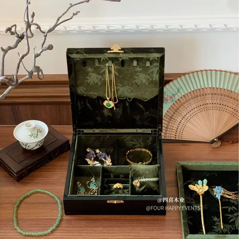 Luxury Black Gold Piano Lacquer Jewelry Box Elegant Storage Organizer for Rings Necklaces Earrings High Gloss Finish Gift