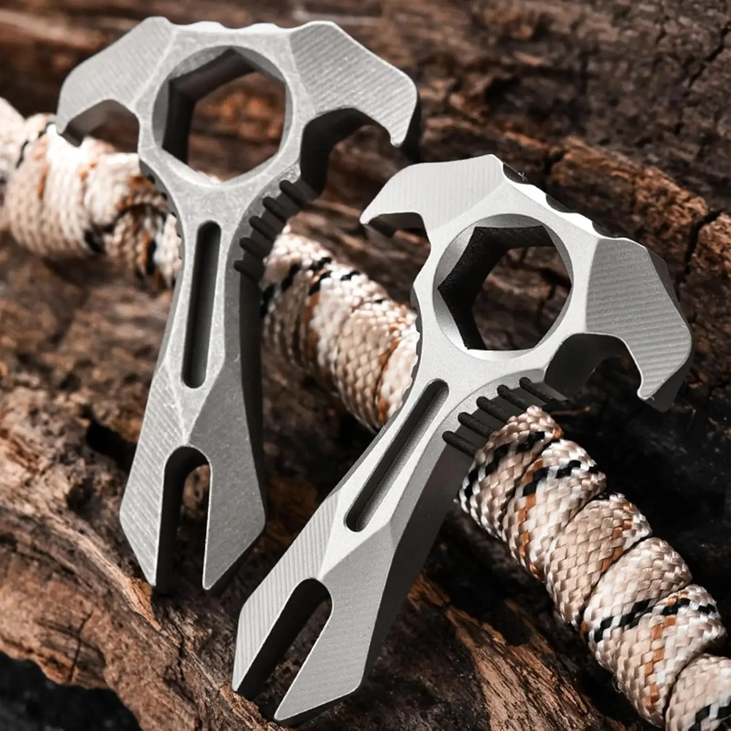 FEGVE Barre de levier EDC en titane, mini-outil multifonction Mighty Bar de 1,85 pouce, outil en titane léger de 11 g non magnétique