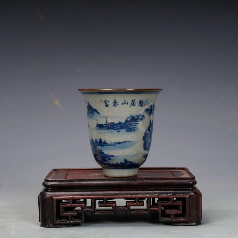 

2.7" Good Chinese Blue-and-white Porcelain Mountain Water Scenery Hacking Cup