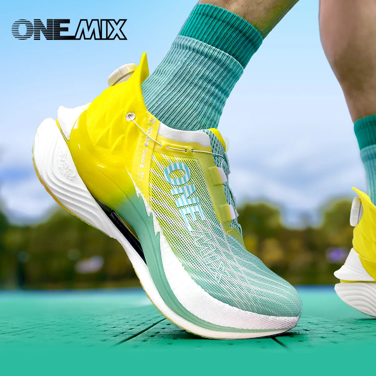 ONEMIX Men's Racing Running Shoes Carbon Plate Marathon PB Non-Slip Wear-Resistant Stable Jogging Sneakers