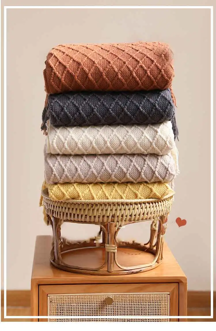 Wholesale Fringe Knit 100% Acrylic Textured Solid Home Chair Sofa Couch Bed Decor Throw Blankets