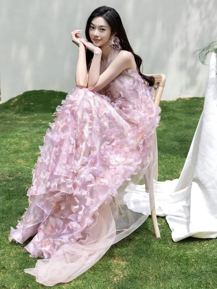 

A pink light gauze dress with unique morning gown to welcome guests and offer toasts