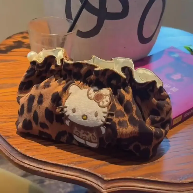 Sanrio Hello Kitty Lotus Edge Luipaardprint Rits Make-up Tas Make-up Borstel Cosmetica Opslag Uitgaan Draagbare Toilettas Cadeau