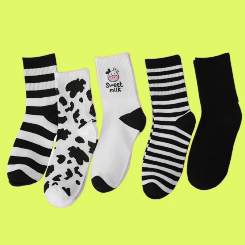 

5/10 Pairs Fashion Sports Socks Retro Black And White Cow Socks Personality Striped Black Versatile Sports Socks