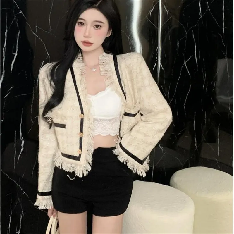 

French Vintage Fall Winter Chic Tassel Short Jacket Women V Neck Long Sleeve Slim Coat Celebrity Single Breast Cardigan Overcoat