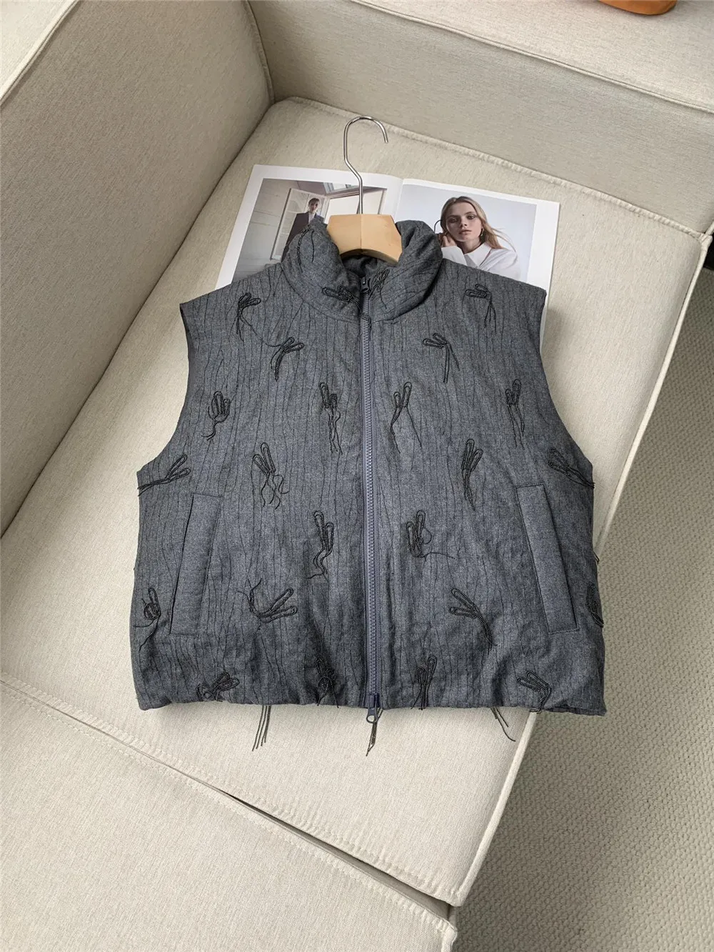 Heavy Industry Beading Goose Down Vest For Women Wool Light And Warm Zip Knitted Sleeveless Outerwear Coat High Quality