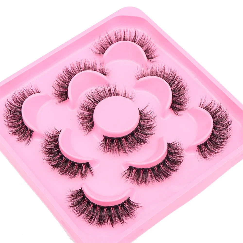 

False Eyelashes Wispy Lashes Natural Look Fake Eyelashes Cat Eye Lashes Faux Mink Fluffy Strip False Lashes Pack