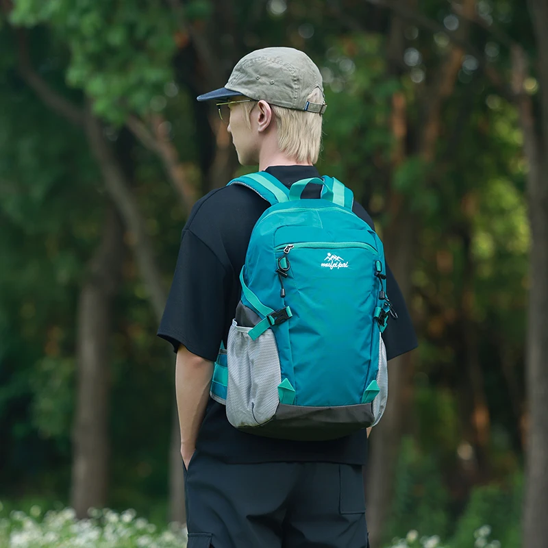 حقيبة ظهر جديدة للتنزه في الهواء الطلق للنساء والرجال حقيبة تسلق الجبال للتخييم خفيفة الوزن لركوب الدراجات من النايلون