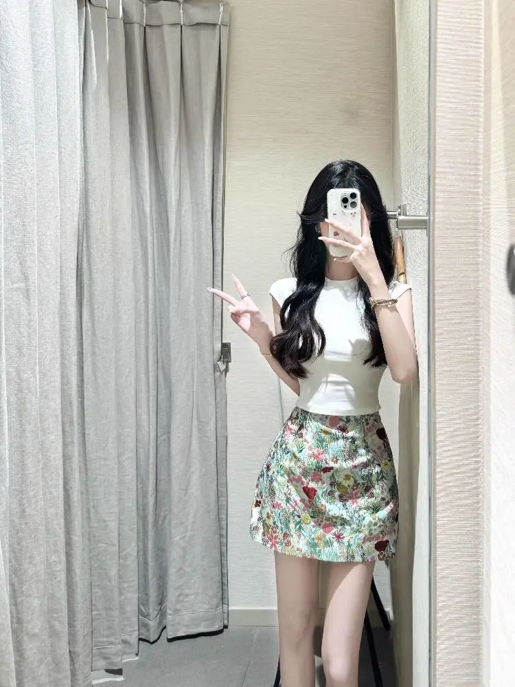 Sukienka z kwiatowym, bogatym haftem, spódnica damska z wysokim stanem, rozkloszowana, wyszczuplająca, idealna na lato 2025, do pracy, w stylu vintage.