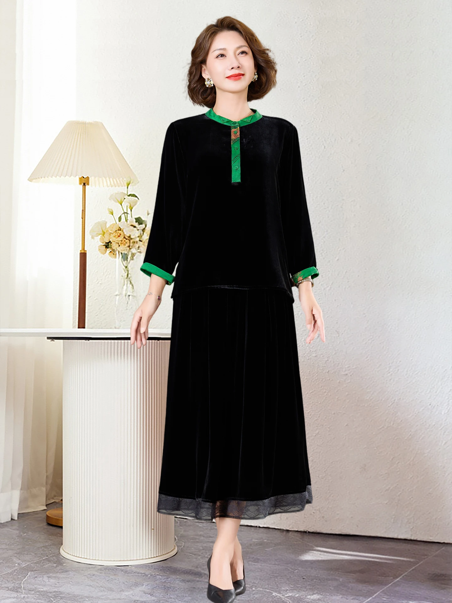 

High-End New Chinese Sle Velvet Bla Top Bot Set Loose Age-Defng Two-Piece Suit for Women Autumn Spring Faion