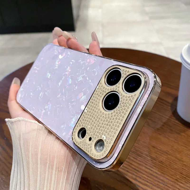 

Diamond-encrusted Lens Shell Pattern Phone Case for iPhone 17 Pro Max, New Apple iPhone 17 Anti-fingerprint Unisex Shoc
