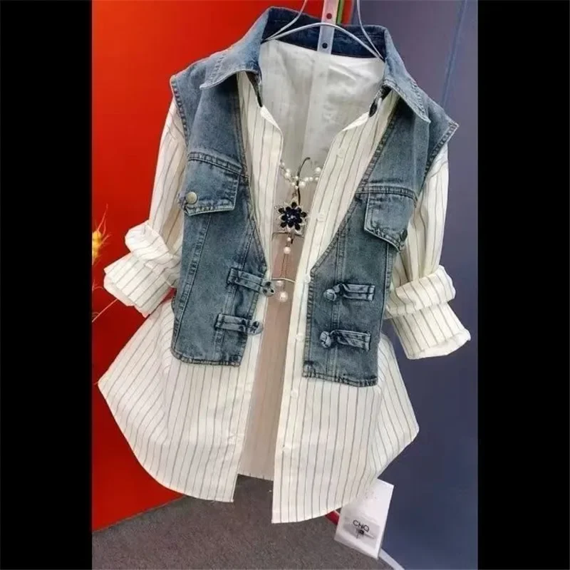 

Design Sense Striped Denim Jackets Shirt Women's Spring Summer New cowboy Splicing Fake Two Pieces Shirt Coat Top Women P97