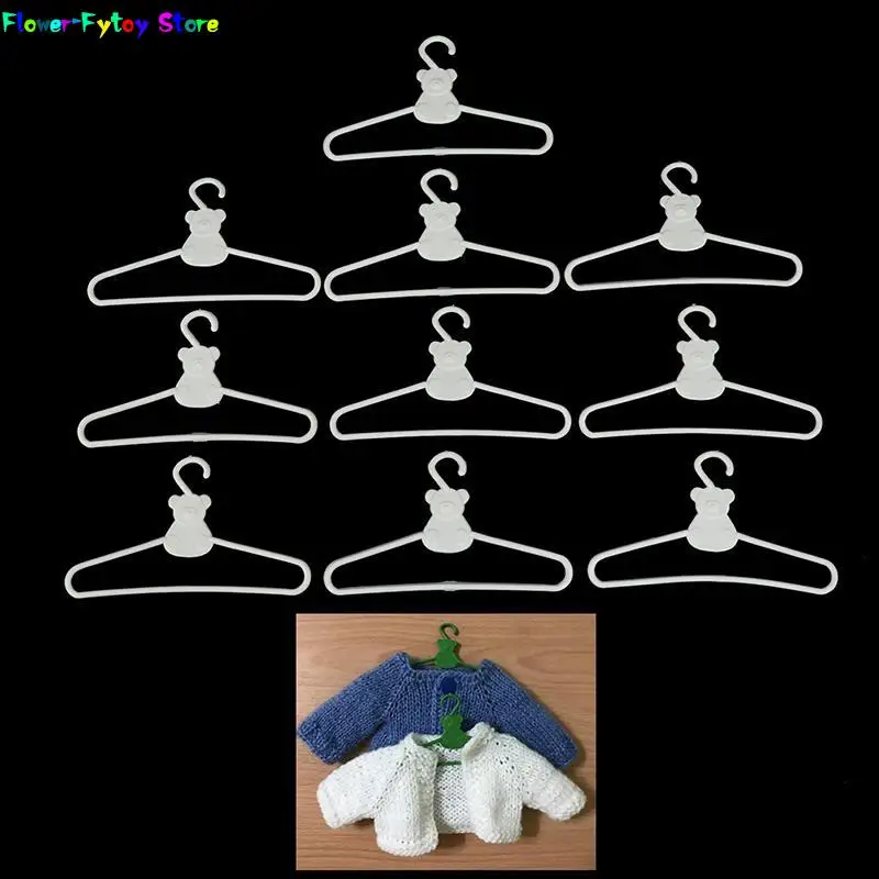 10Pcs/Lot Mini Cute Plastic Hangers Coat Dress Dolls Accessories for Doll Wardrobe Dress Clothes Dollhouse Toy