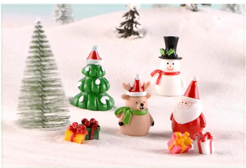 Santa Snowman Micro Landscape Snow Basin Landscape Ornaments Santa Claus Key Chain Pendant Resin Gift