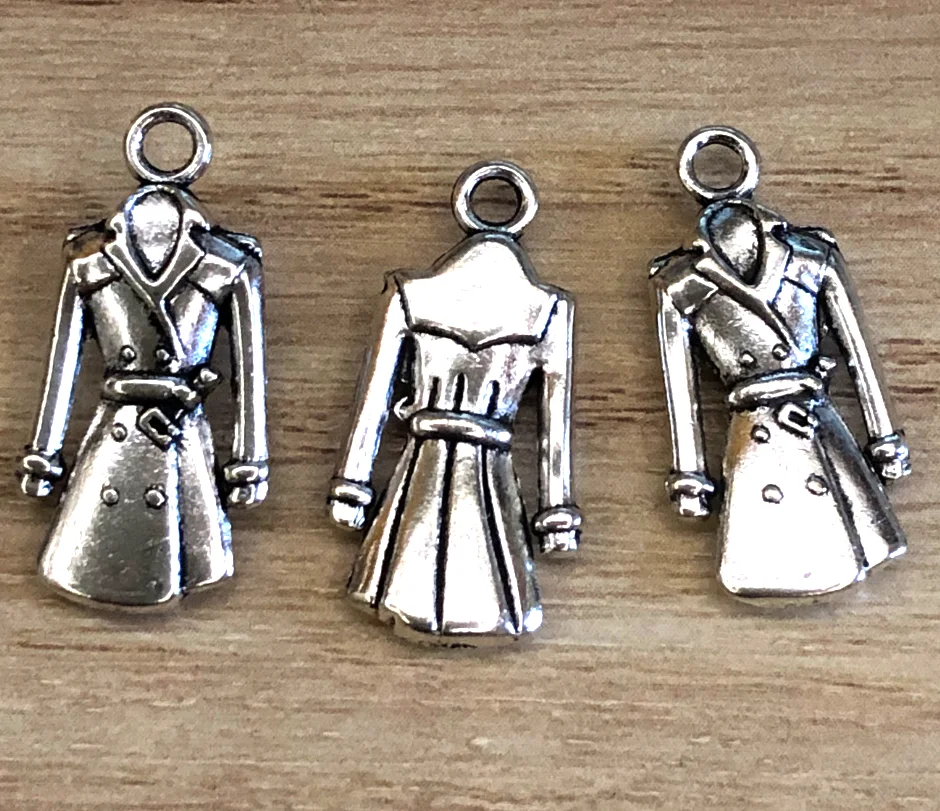 

15pcs 23*11mm Vintage coat design pendants for handmade findings Zinc alloy metal HW3670