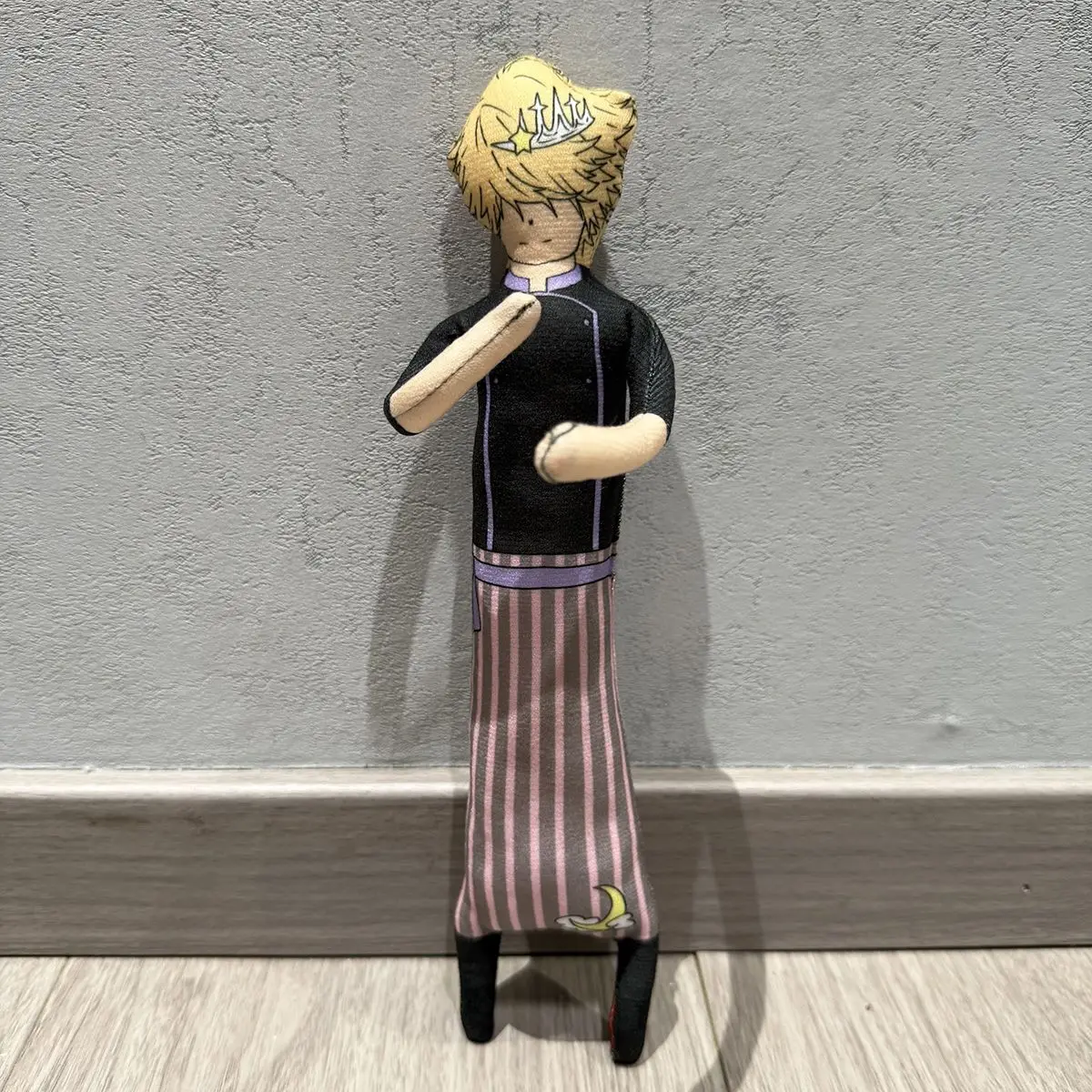 HITMAN WIEDERGEBOREN! Tsuna Sawada Gokudera Hayato Maus Trocken Hochfarbige Cartoon-Puppe Lustige Abstrakte Frei Posierbare Puppe Geschenk – Detail 7
