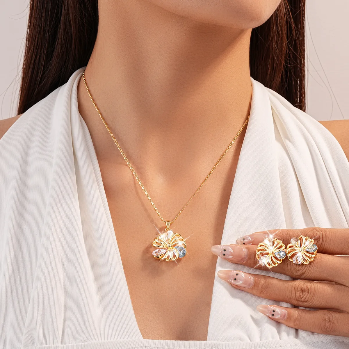 18K real gold electroplated zircon flower earrings necklace set retro fashion collarbone chain light luxury high-end item jewelr