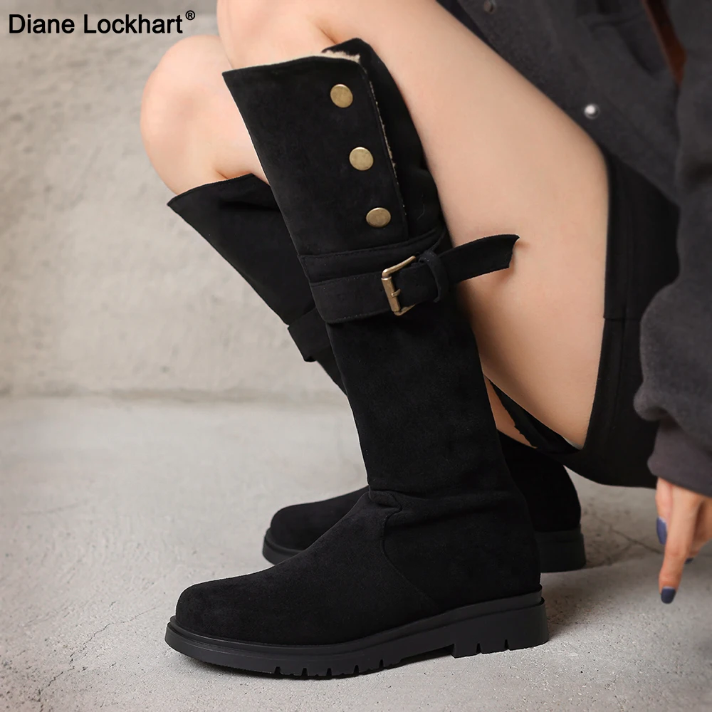 

Зимние сапоги до колена с перевернутым краем. Женская обувь без шнуровки на плоской подошве. 2025 г., высококачественные лаконичные женские высокие сапоги с круглым носком.