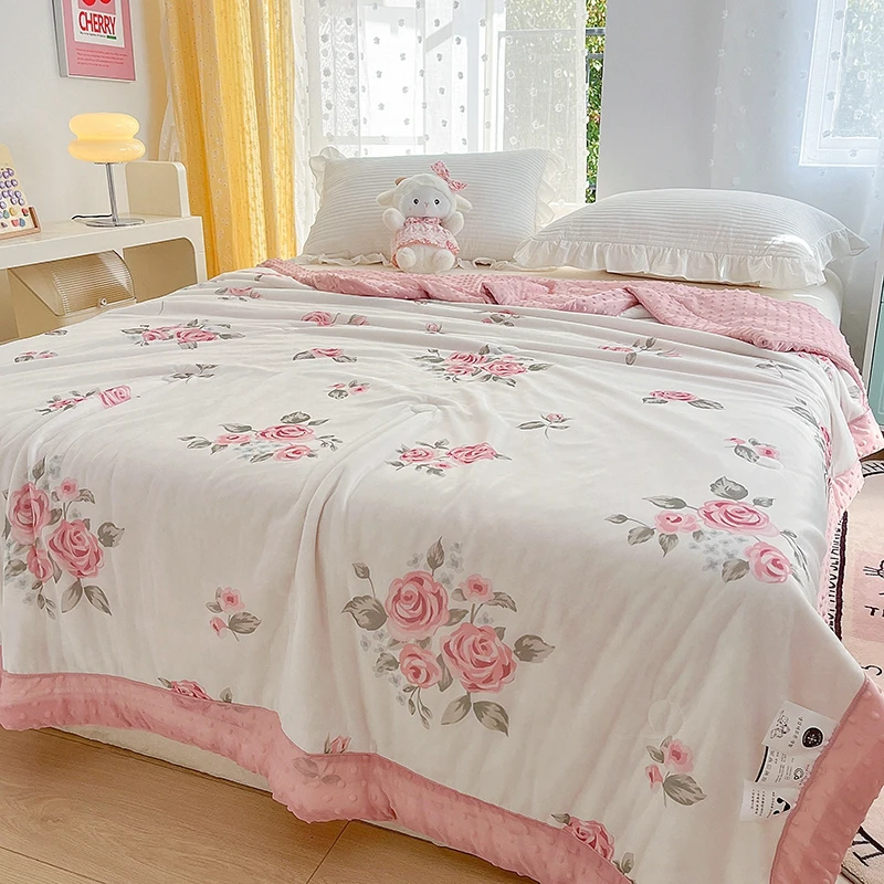 Pink Rose Smooth Air Condition Comforter Lightweight Floral Summer Quilt with Ice Silk Cooling Comforters Four Seasons Universal