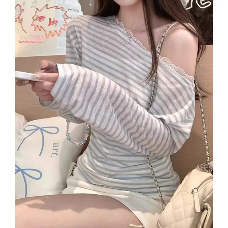 Women's Striped Long Sleeve T-Shirt Irregular Off-Shoulder Lace Trim Slim Fit Sun Protection Cover-Up Top Korean Lazy Style